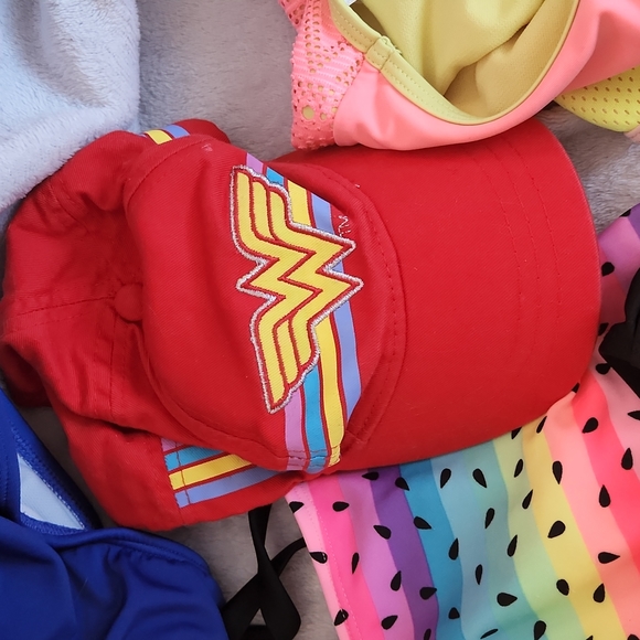 Bundle of Girls Swimsuits - Picture 8 of 9